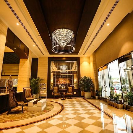 Golden Galaxy Hotels And Resorts Делі Екстер'єр фото