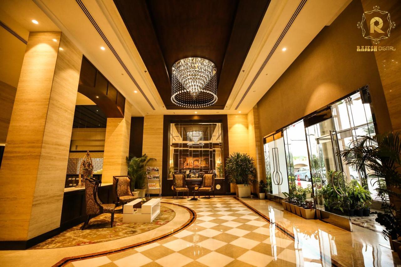 Golden Galaxy Hotels And Resorts Делі Екстер'єр фото