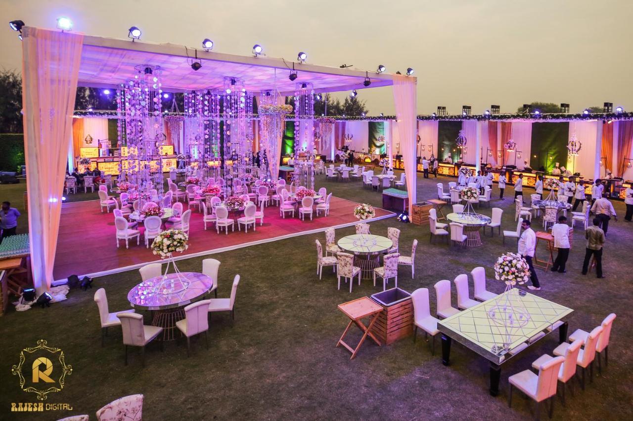Golden Galaxy Hotels And Resorts Делі Екстер'єр фото
