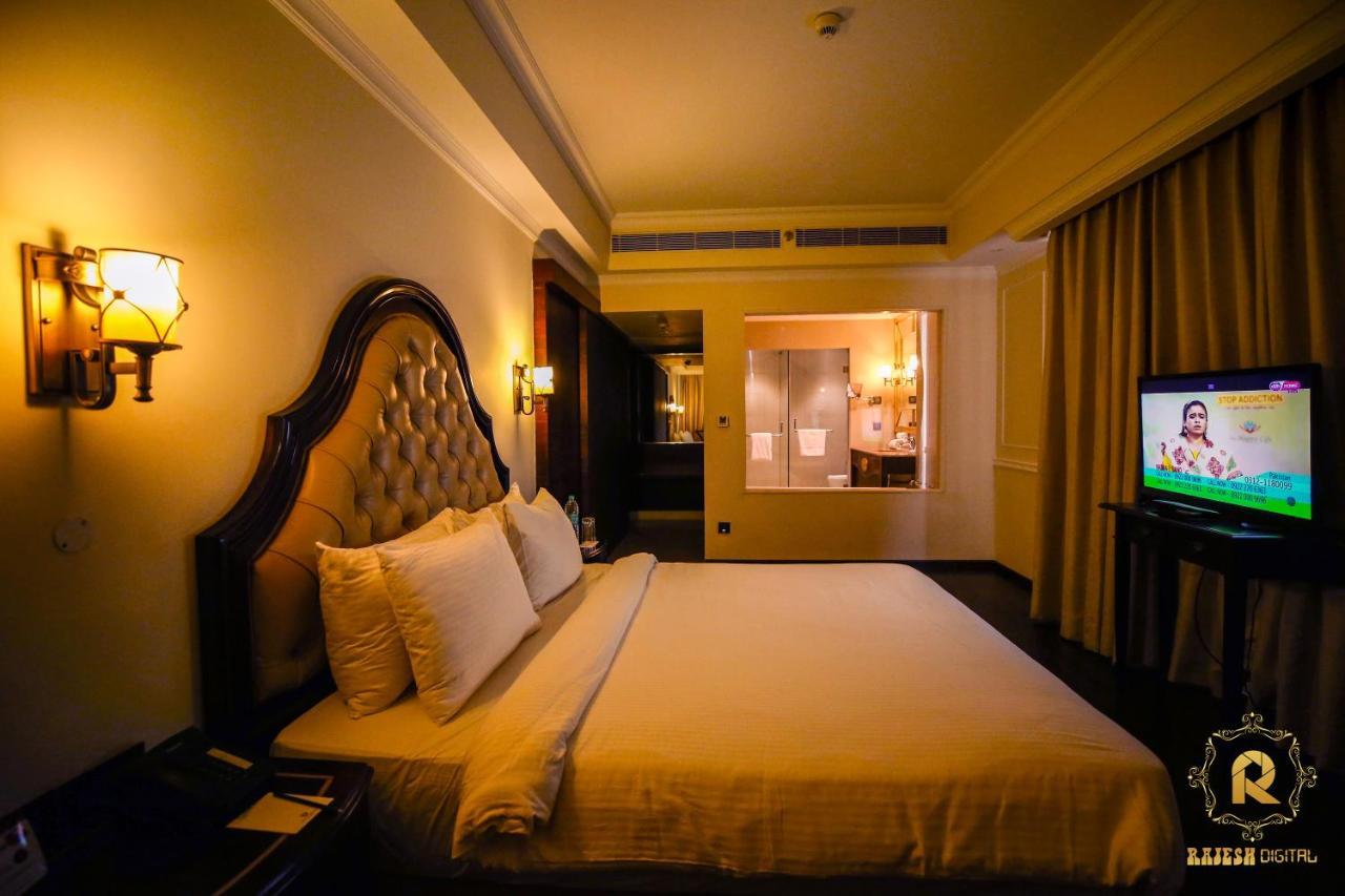 Golden Galaxy Hotels And Resorts Делі Екстер'єр фото