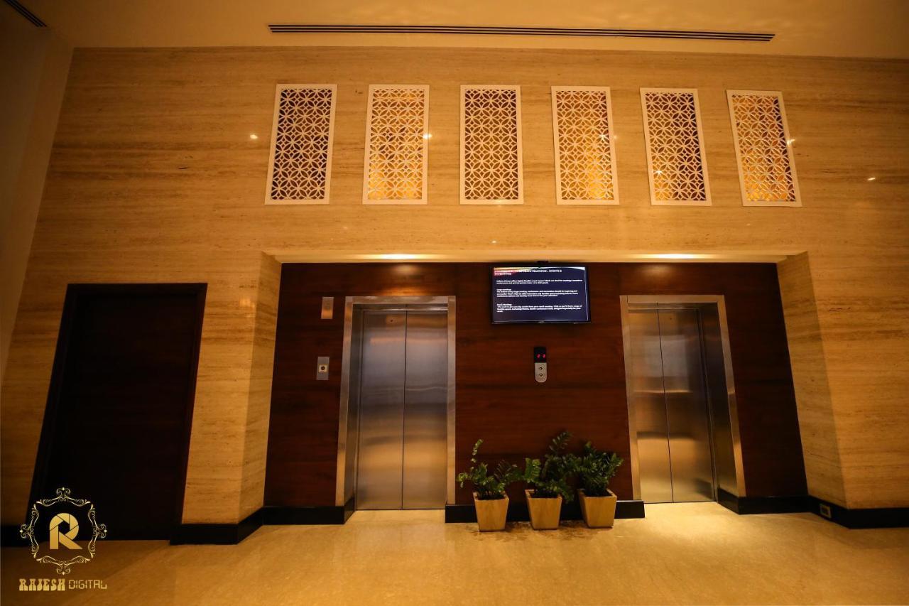 Golden Galaxy Hotels And Resorts Делі Екстер'єр фото